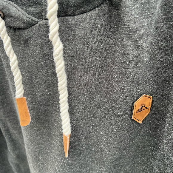 Distillery Apparel hoodie - Picture 3 of 6